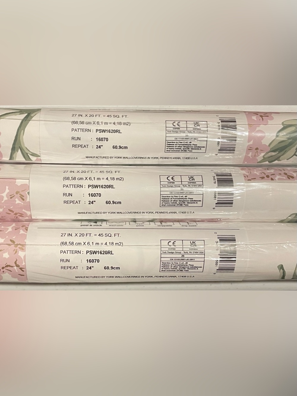 3 Rolls Rifle Paper Co Hydrangea Peel & Stick Wallpaper pink white - Picture 5 of 8